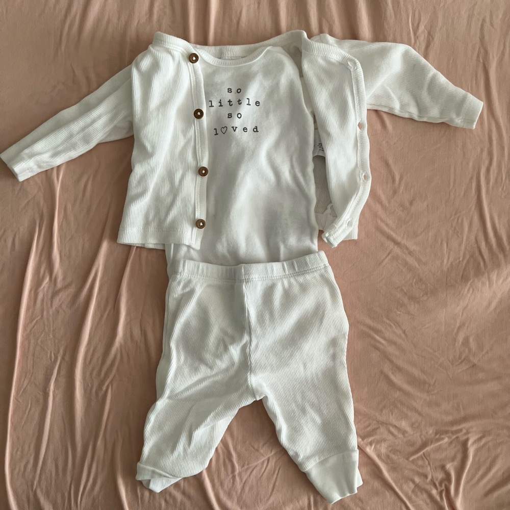 Carters 3 month
